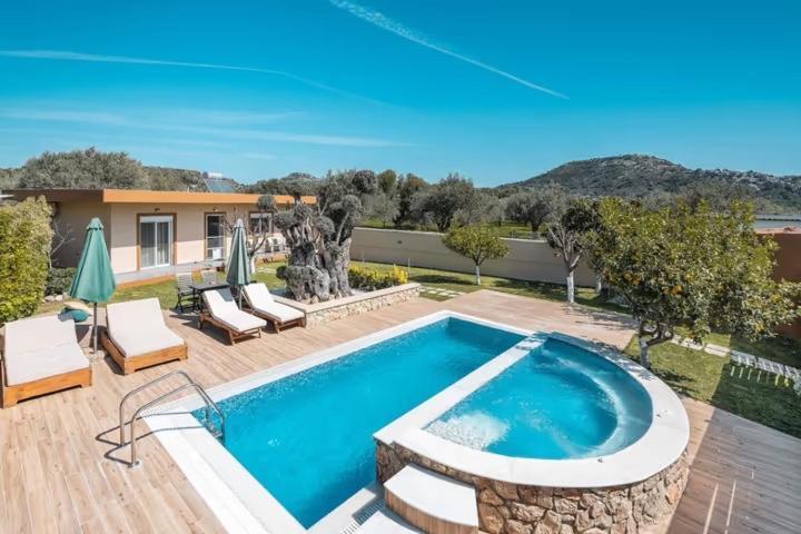 Villa Mata - 600M² With Private Pool And Jacuzzi Kalithies Exterior foto